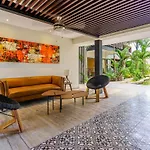 Arenis Playa del Carmen by Moskito